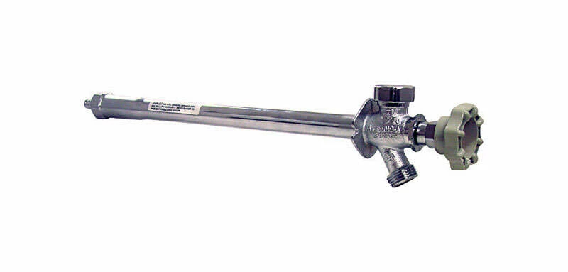 Mueller 1/2 In. PEX MHT Anti-Siphon Brass Sillcock Valve